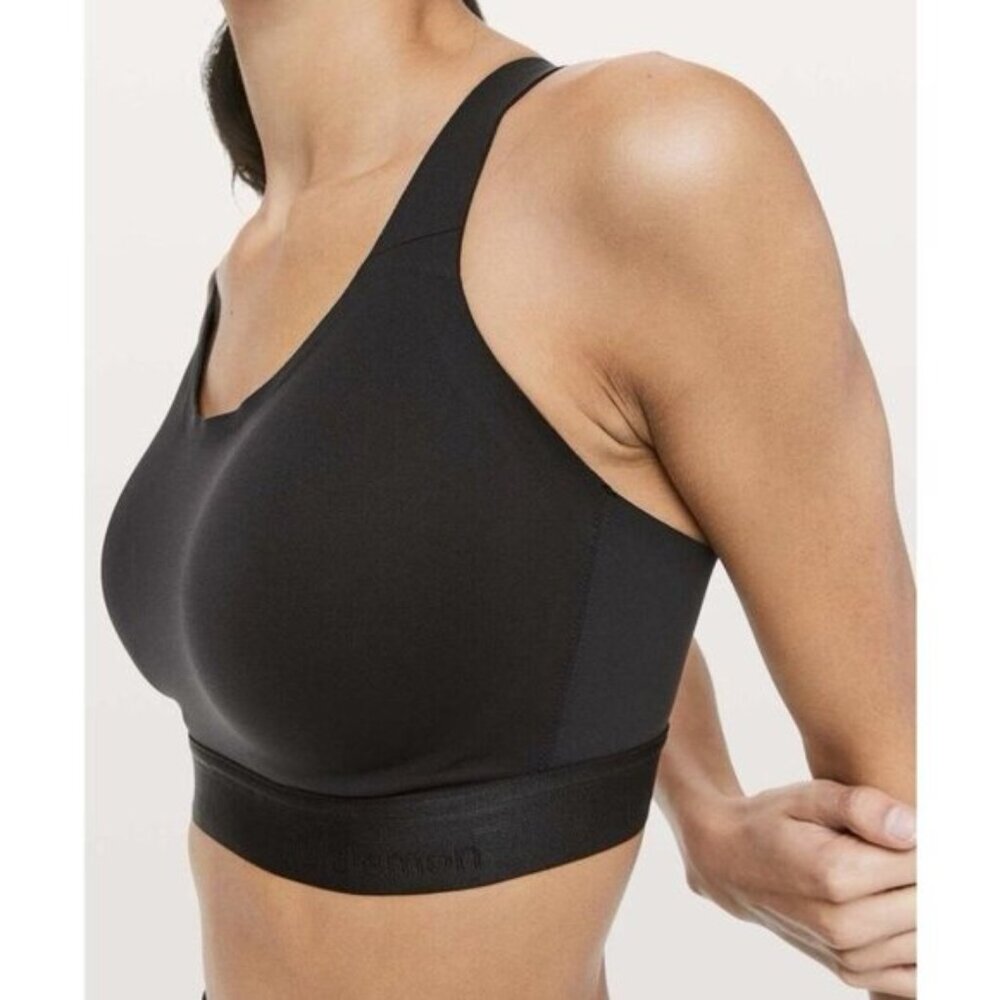 Lululemon Fine Form Bra Black Size 32C EUC